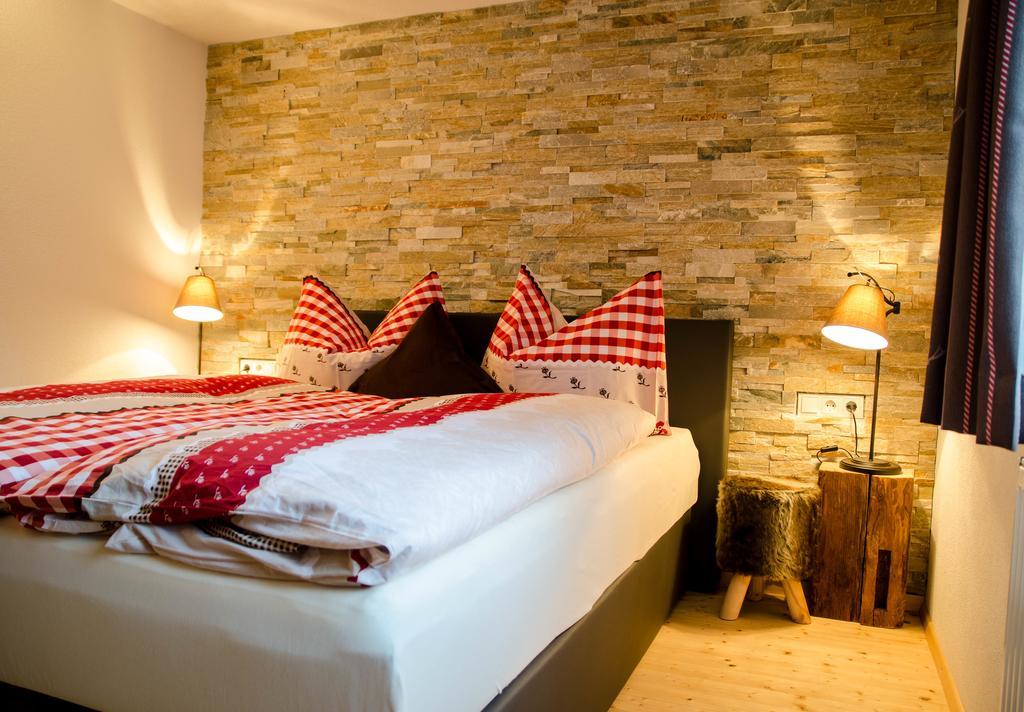 Ferienhaus Oetztal-Lodge ساوتينس الغرفة الصورة